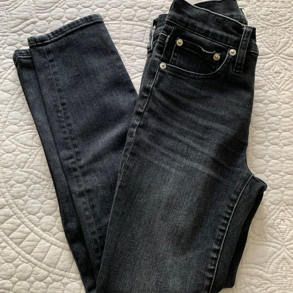 J.CREW Toothpick 9" High Rise Skinny Ankle Jean/Denim Black | Size 23 Petite